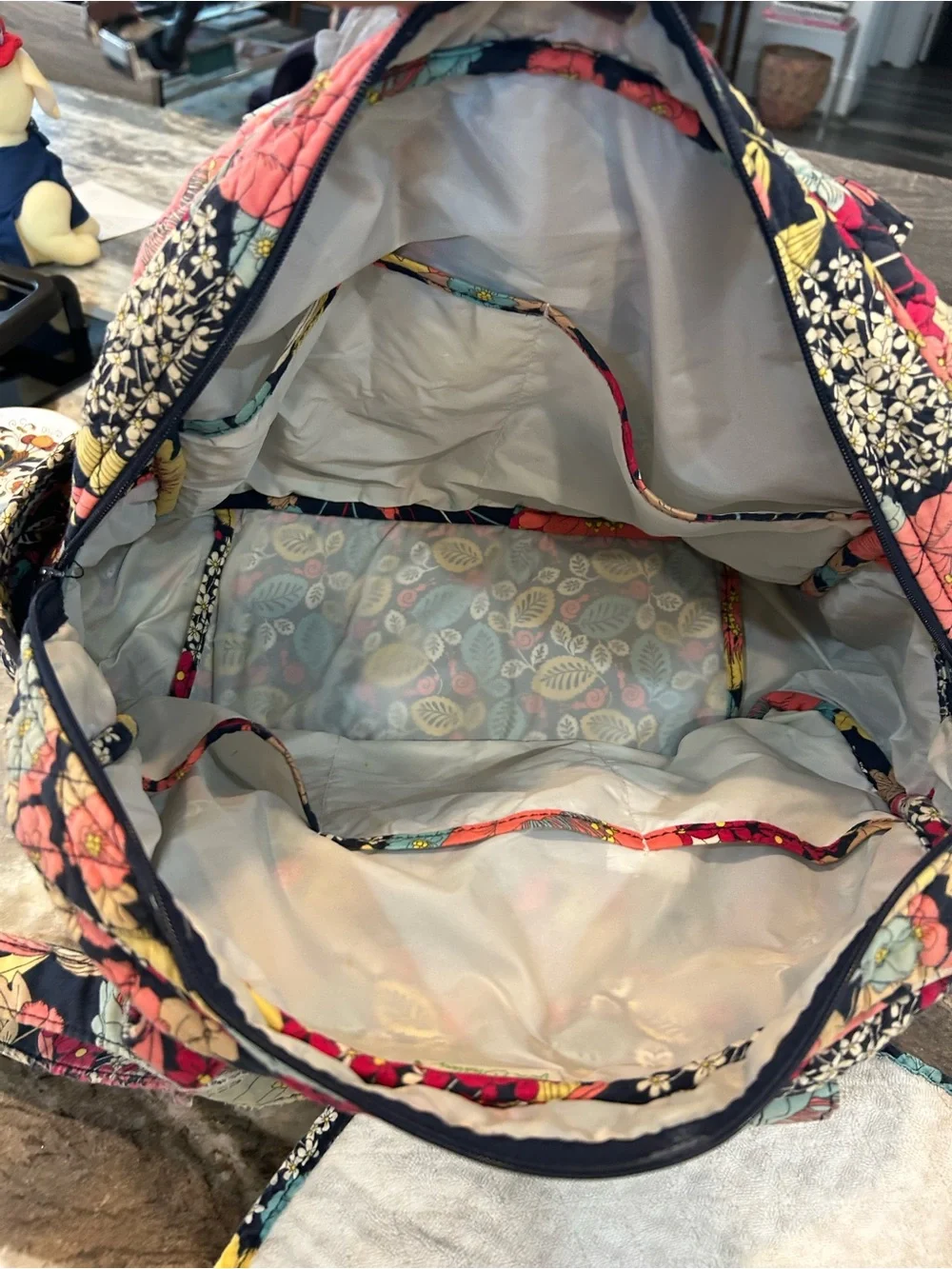 Vera Bradley retired happy snails Baby Bag has wear changing pad needs wash